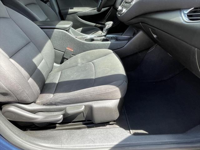 2021 Chevrolet Malibu FWD LT