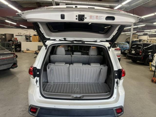 2018 Toyota Highlander Limited AWD V6