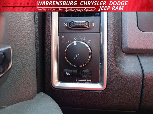 2017 Ram 1500 Big Horn Crew Cab 4x4 57 Box