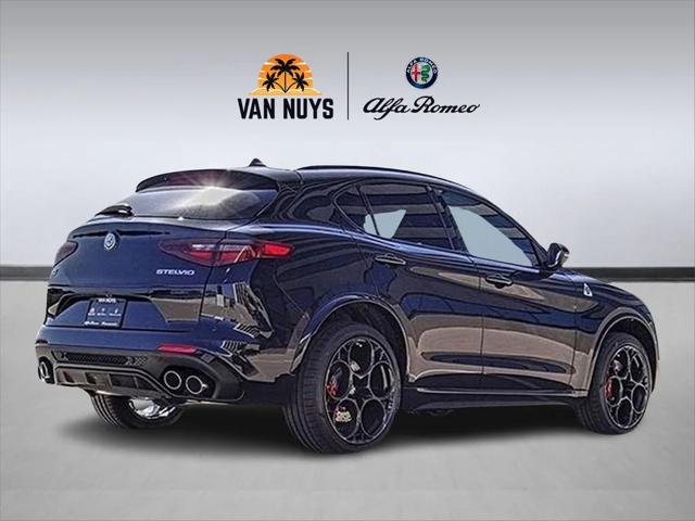 2023 Alfa Romeo Stelvio STELVIO QUADRIFOGLIO AWD