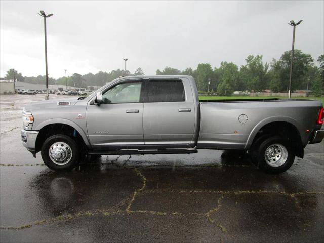 2020 RAM 3500 Laramie Crew Cab 4x4 8 Box