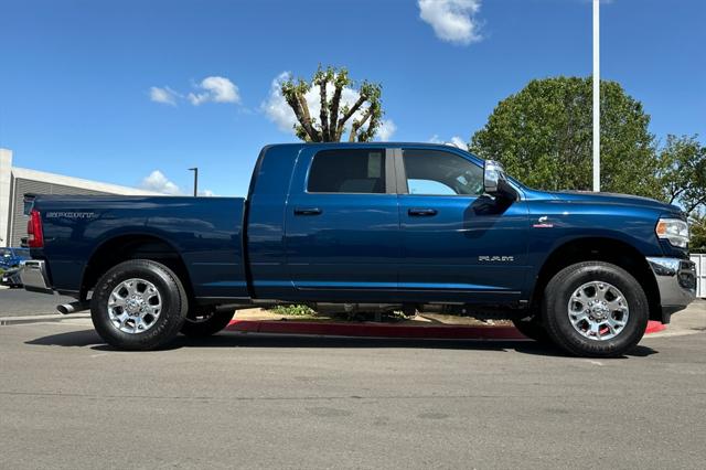 2023 RAM Ram 3500 RAM 3500 LARAMIE MEGA CAB 4X4 64 BOX