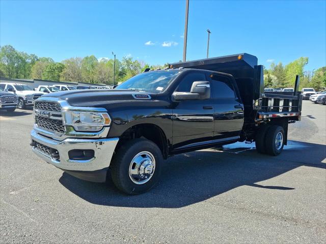 2023 RAM Ram 3500 Chassis Cab RAM 3500 TRADESMAN CREW CAB CHASSIS 4X4 60 CA