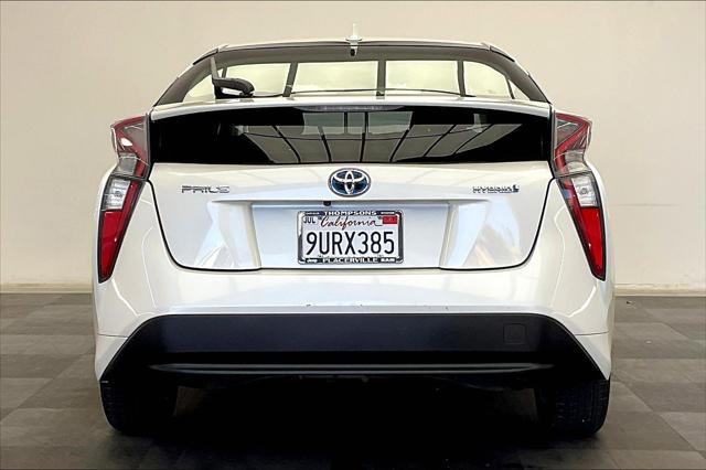 2017 Toyota Prius Two
