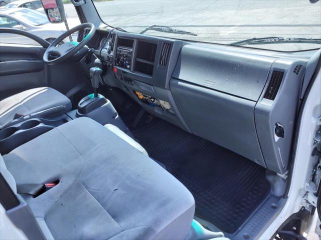 2015 Isuzu NPR Standard Cab