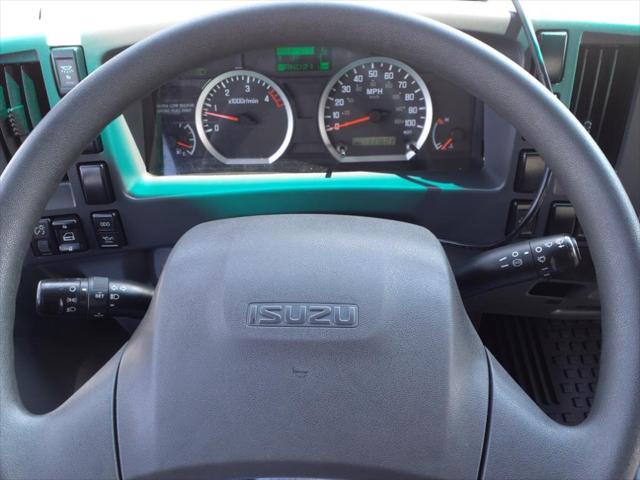 2015 Isuzu NPR Standard Cab