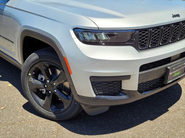 2023 Jeep Grand Cherokee GRAND CHEROKEE L ALTITUDE 4X4