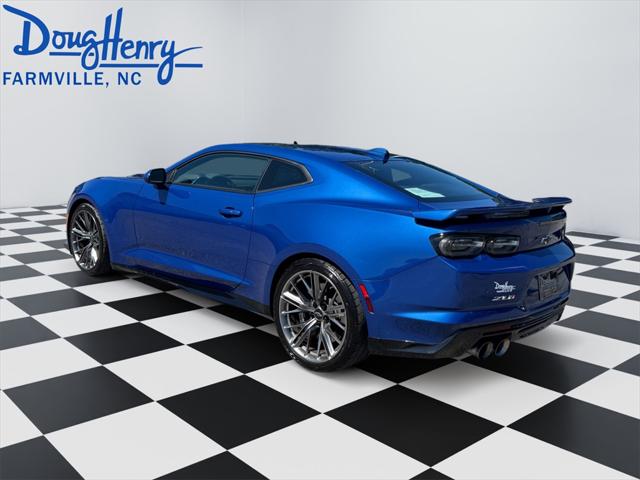 2022 Chevrolet Camaro RWD Coupe ZL1