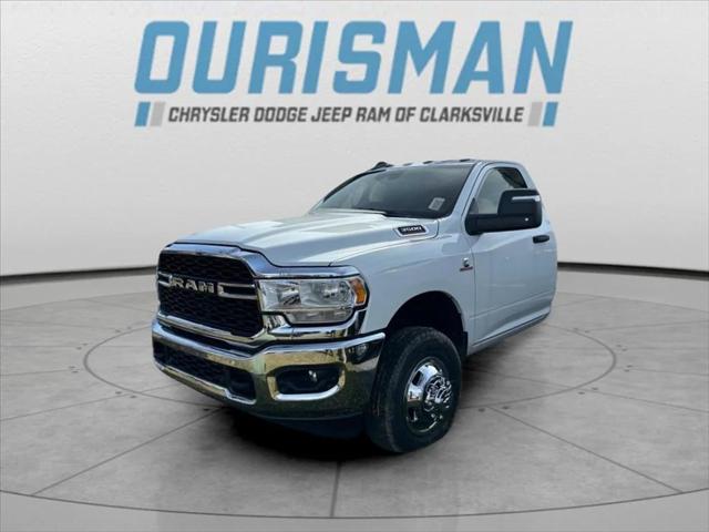 2023 RAM Ram 3500 Chassis Cab RAM 3500 TRADESMAN CHASSIS REGULAR CAB 4X4 60 CA