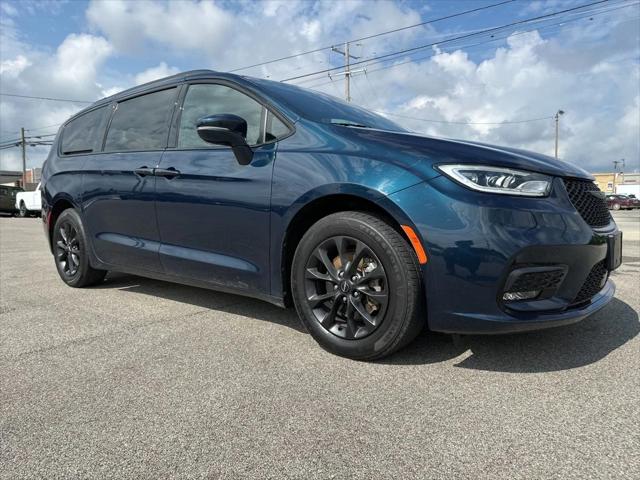 2021 Chrysler Pacifica Touring