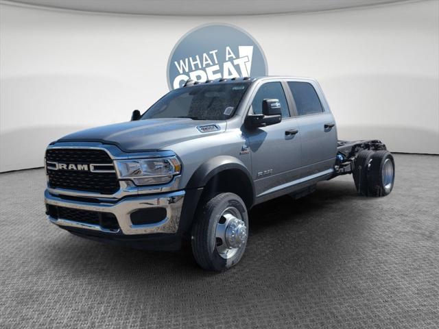 2023 RAM Ram 4500 Chassis Cab RAM 4500 SLT CHASSIS CREW CAB 4X4 60 CA