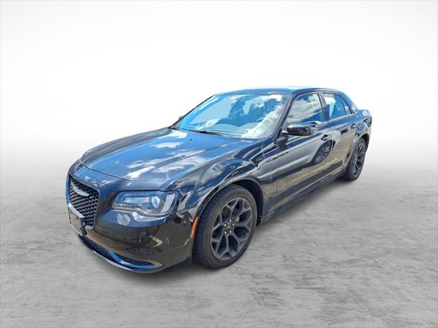 2019 Chrysler 300 Touring 2019 Chrysler 300 Touring