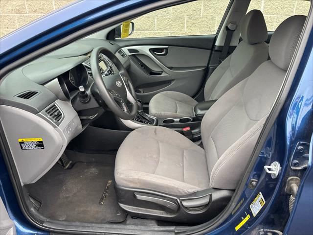 Used 2015 Hyundai Elantra For Sale in Wilmington, OH