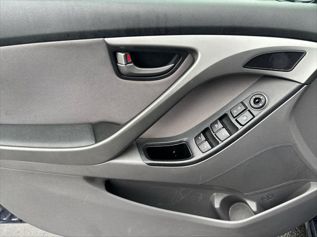 Used 2015 Hyundai Elantra For Sale in Wilmington, OH