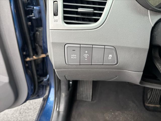 Used 2015 Hyundai Elantra For Sale in Wilmington, OH