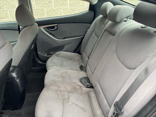 Used 2015 Hyundai Elantra For Sale in Wilmington, OH