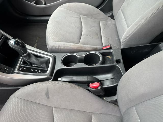 Used 2015 Hyundai Elantra For Sale in Wilmington, OH