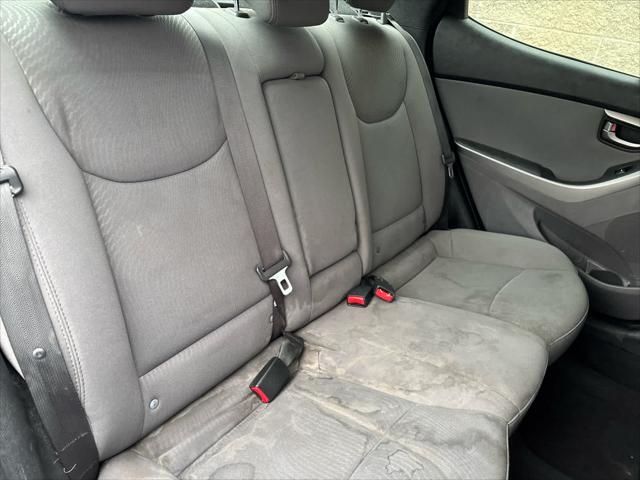 Used 2015 Hyundai Elantra For Sale in Wilmington, OH