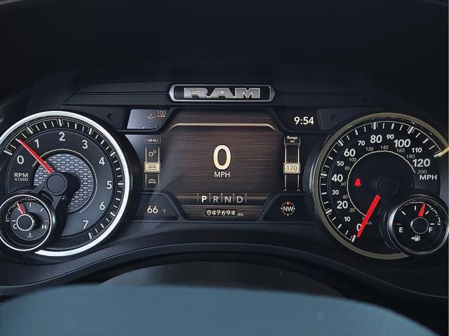 2022 Ram 1500 Laramie Crew Cab 4x4 5'7" Box