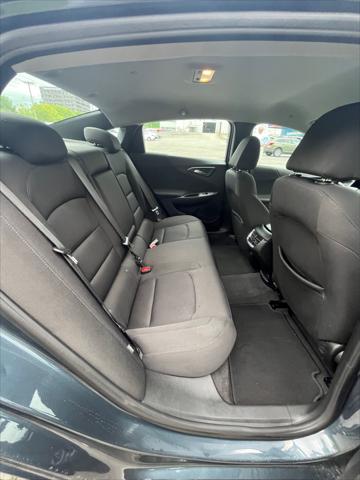 2021 Chevrolet Malibu FWD LT