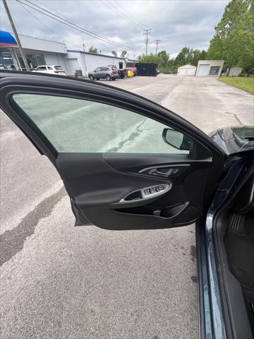 2021 Chevrolet Malibu FWD LT