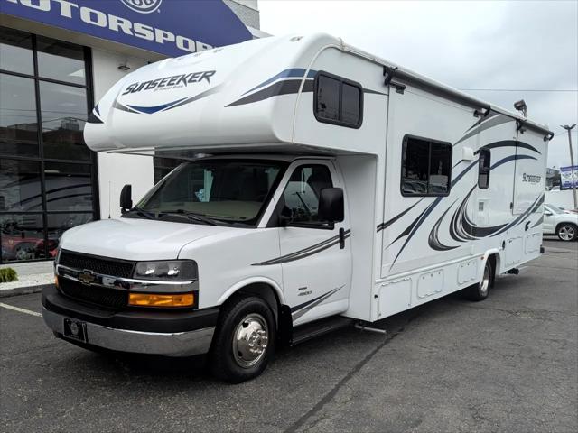 2020 Chevrolet Express Cutaway 4500 Van