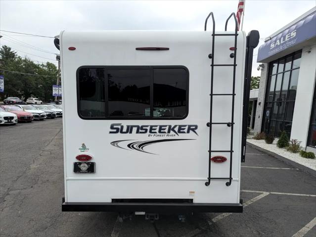 2020 Chevrolet Express Cutaway 4500 Van