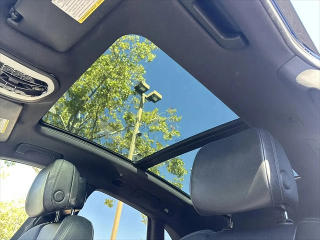 2017 Porsche Macan Standard