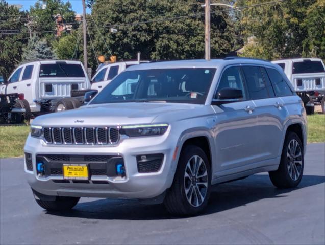 2022 Jeep Grand Cherokee 4xe Overland 4x4