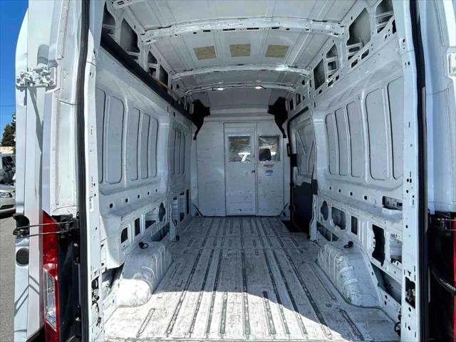 2020 Ford Transit Cargo Van T-250