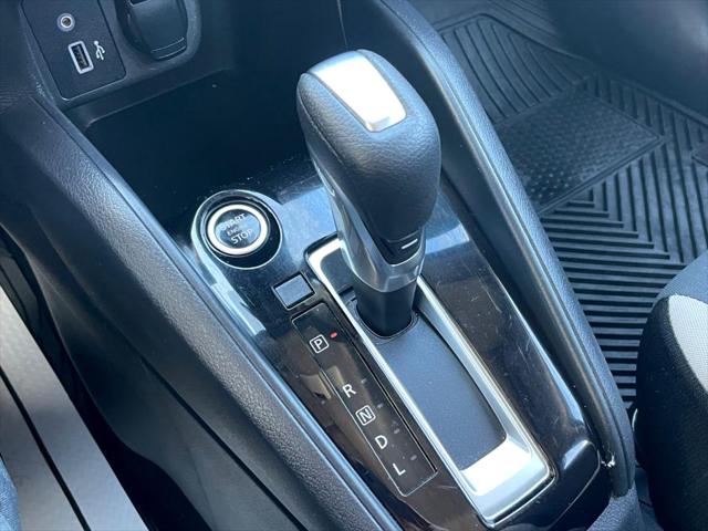2021 Nissan Versa SV Xtronic CVT