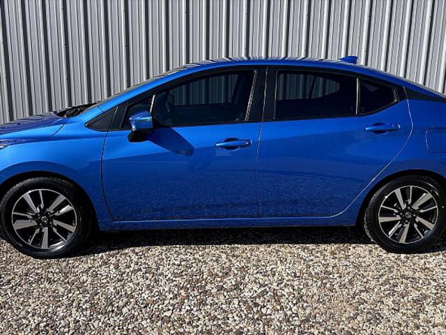 2021 Nissan Versa SV Xtronic CVT