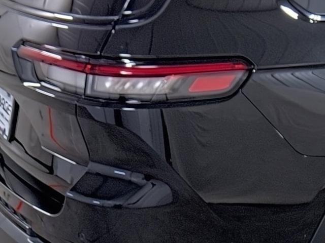2022 Jeep Grand Cherokee L Altitude 4x4