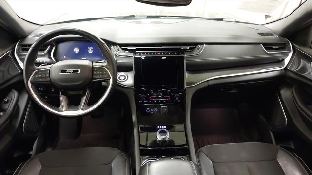 2022 Jeep Grand Cherokee L Altitude 4x4
