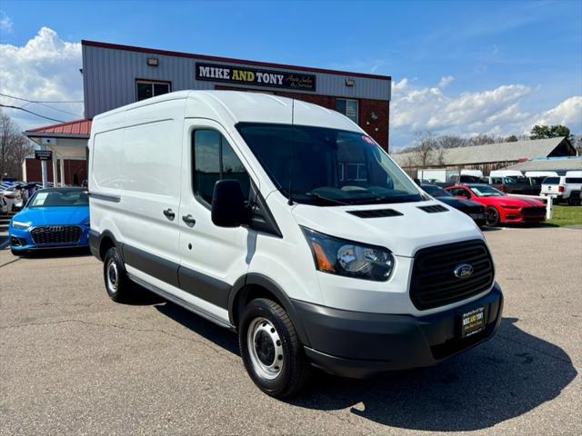 2018 Ford Transit T-250 130" Med Rf 9000 GVWR Sliding RH Dr