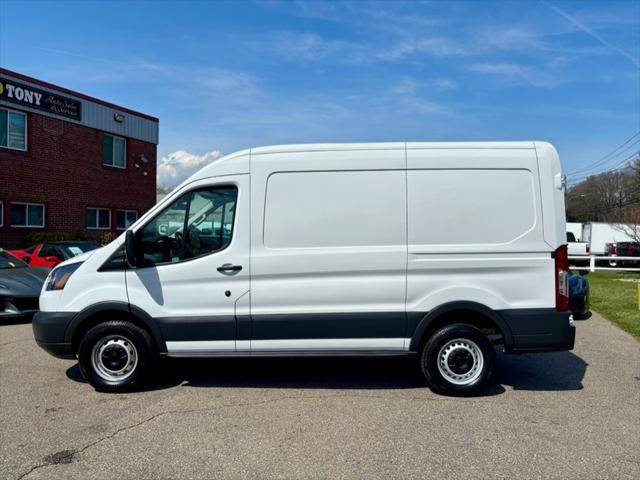 2018 Ford Transit T-250 130" Med Rf 9000 GVWR Sliding RH Dr