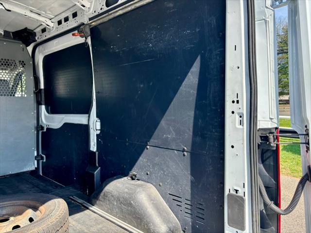 2018 Ford Transit T-250 130" Med Rf 9000 GVWR Sliding RH Dr