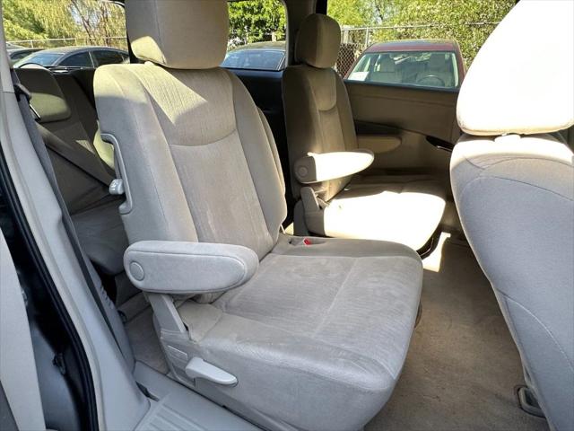 2012 Nissan Quest SV