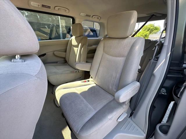 2012 Nissan Quest SV