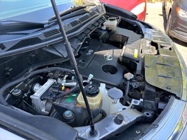 2012 Nissan Quest SV