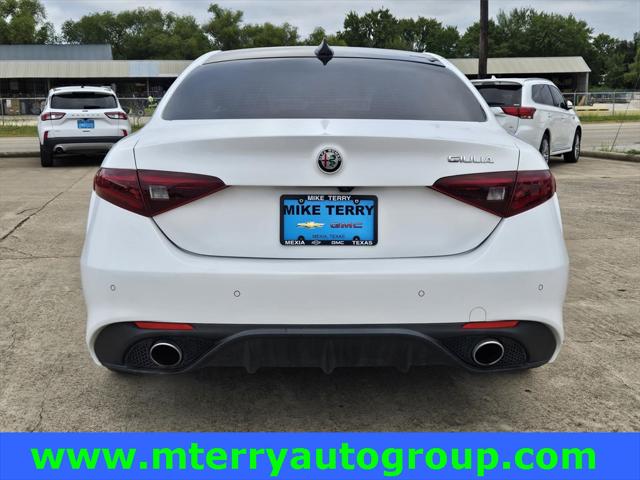 2018 Alfa Romeo Giulia RWD