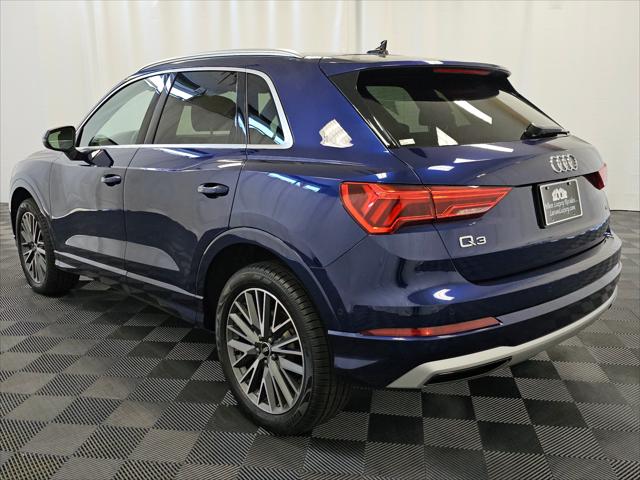 2021 Audi Q3 Premium Plus 40 TFSI quattro Tiptronic