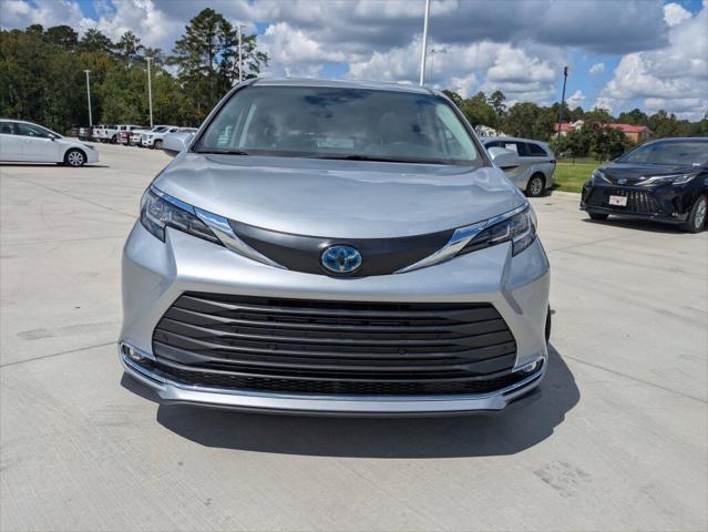 2022 Toyota Sienna XLE 2022 Toyota Sienna XLE