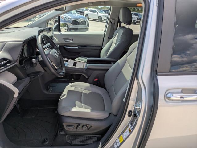 2022 Toyota Sienna XLE