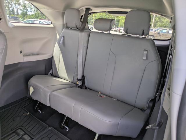2022 Toyota Sienna XLE