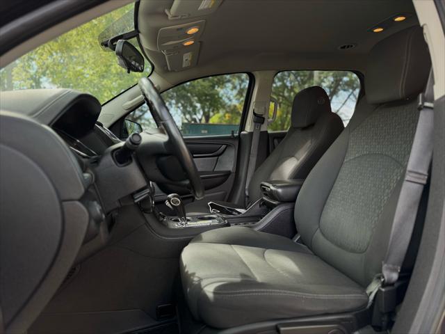 2013 GMC Acadia SLE-1