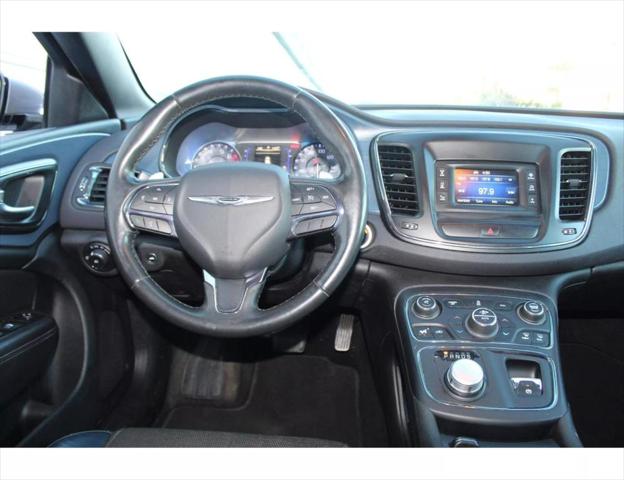 2016 Chrysler 200 S