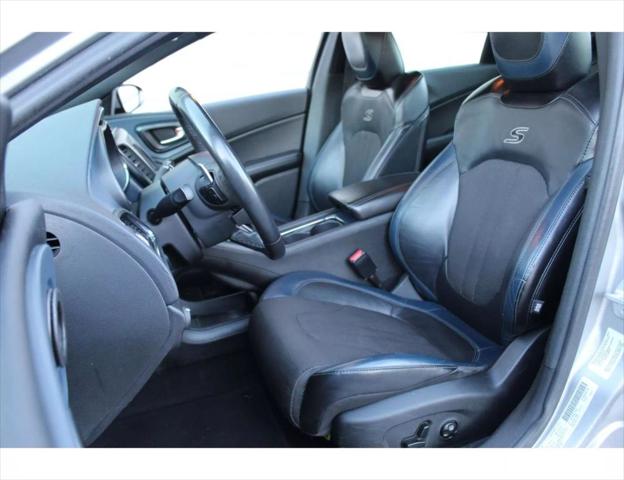 2016 Chrysler 200 S