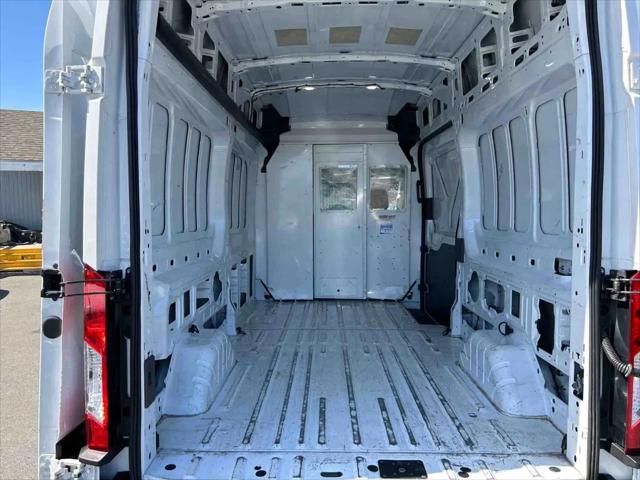 2020 Ford Transit Cargo Van T-250