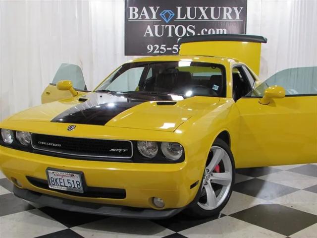 2010 Dodge Challenger SRT8